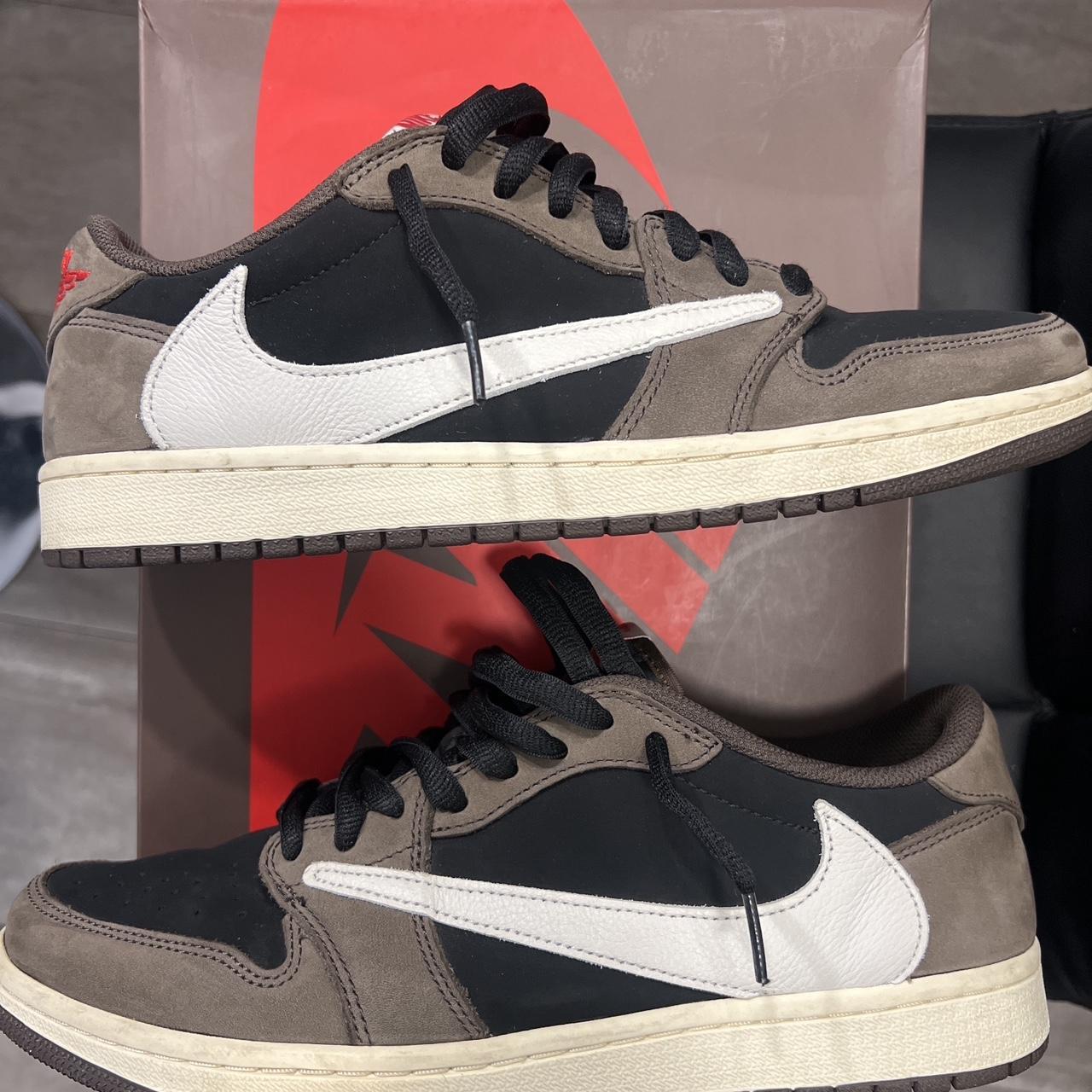 Travis Scott Air Jordan 1 low Dark Mocha OG laces | Depop