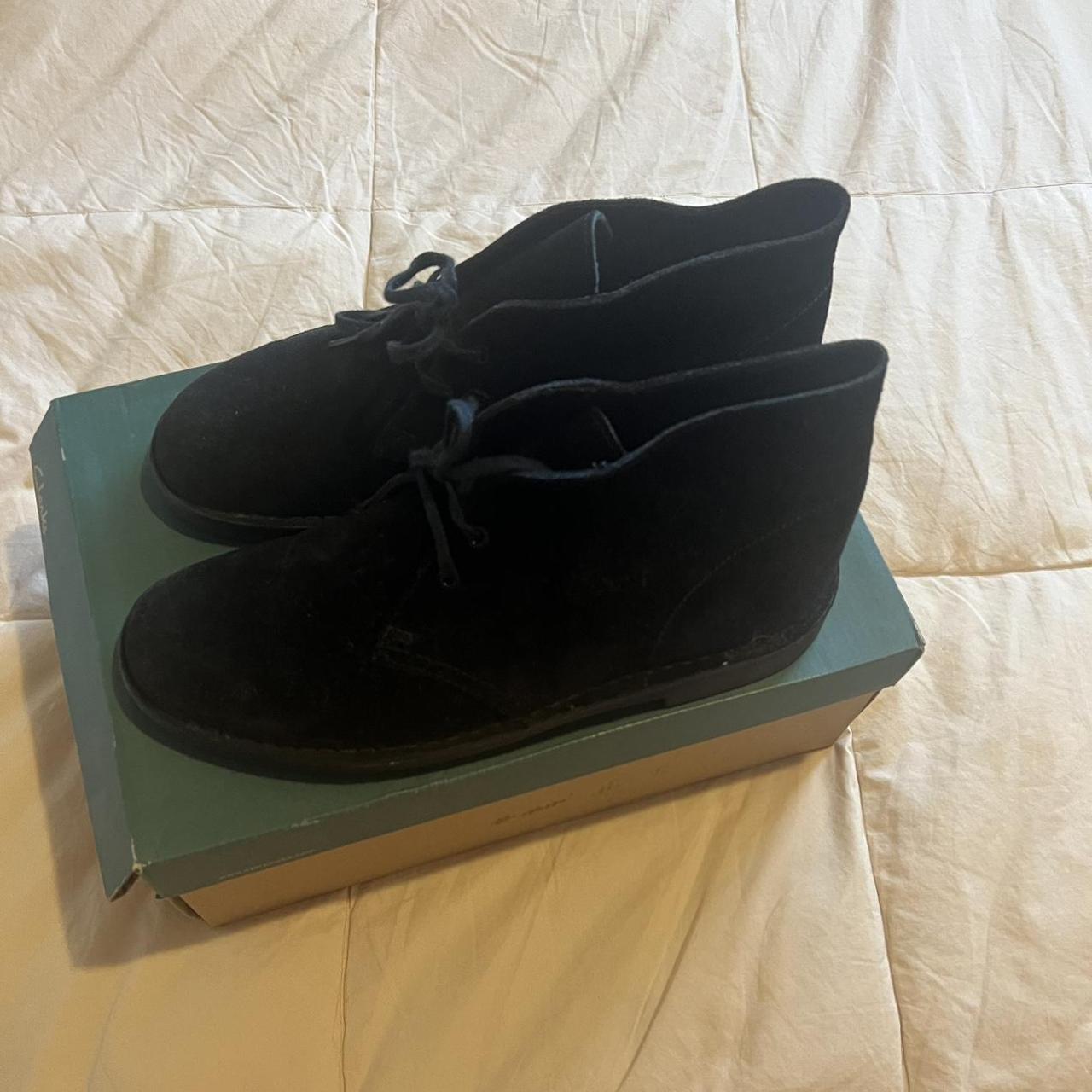 Clarks desert boots size hot sale 8