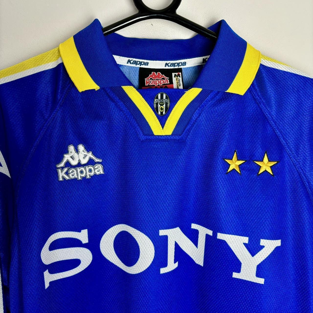Juventus Football Shirt Jersey 1996/97 Long Sleeve | Depop