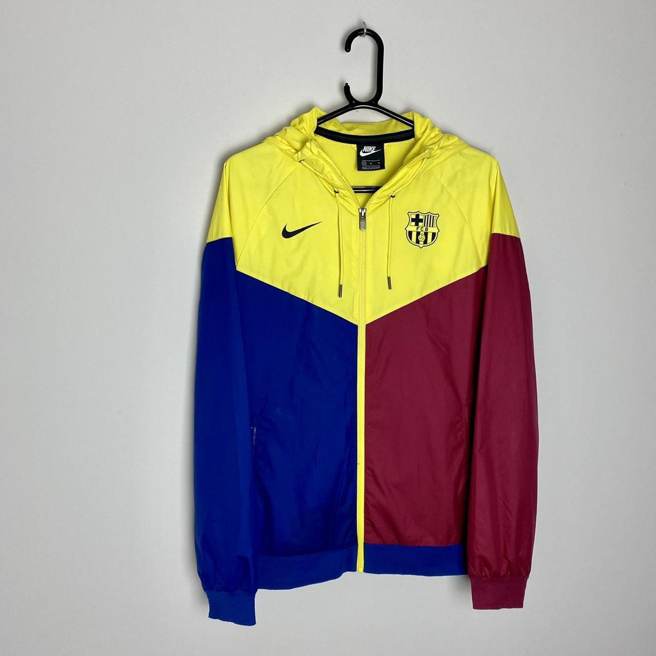 Oficial nike store windrunner fcb yellow hotsell