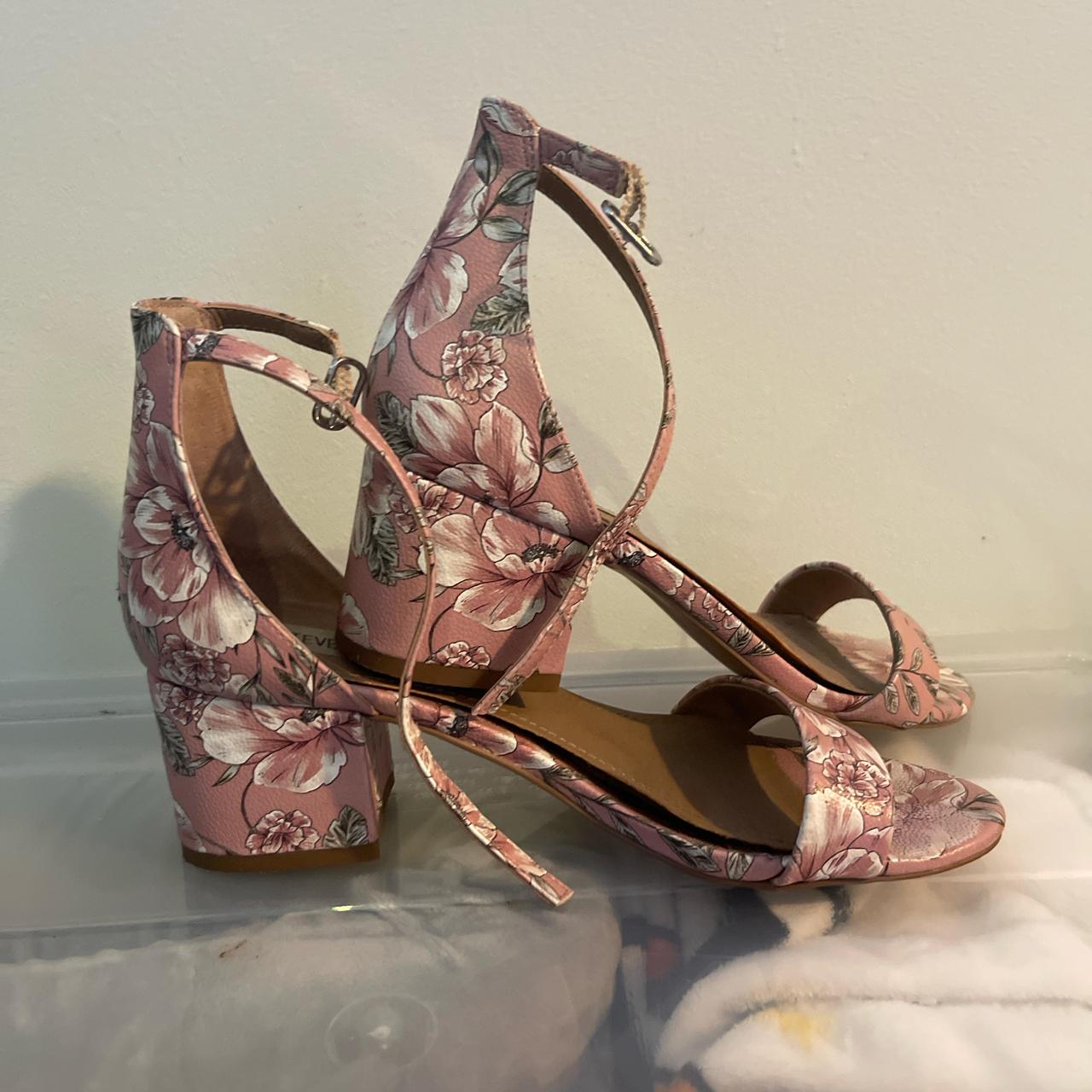 item listed by graciek0927