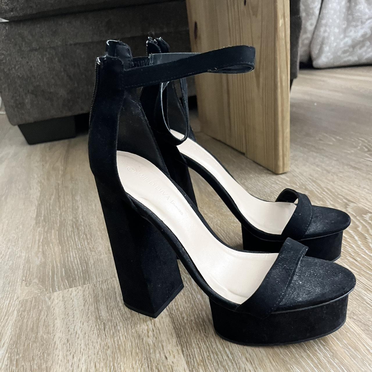 These three boutique size never Depop