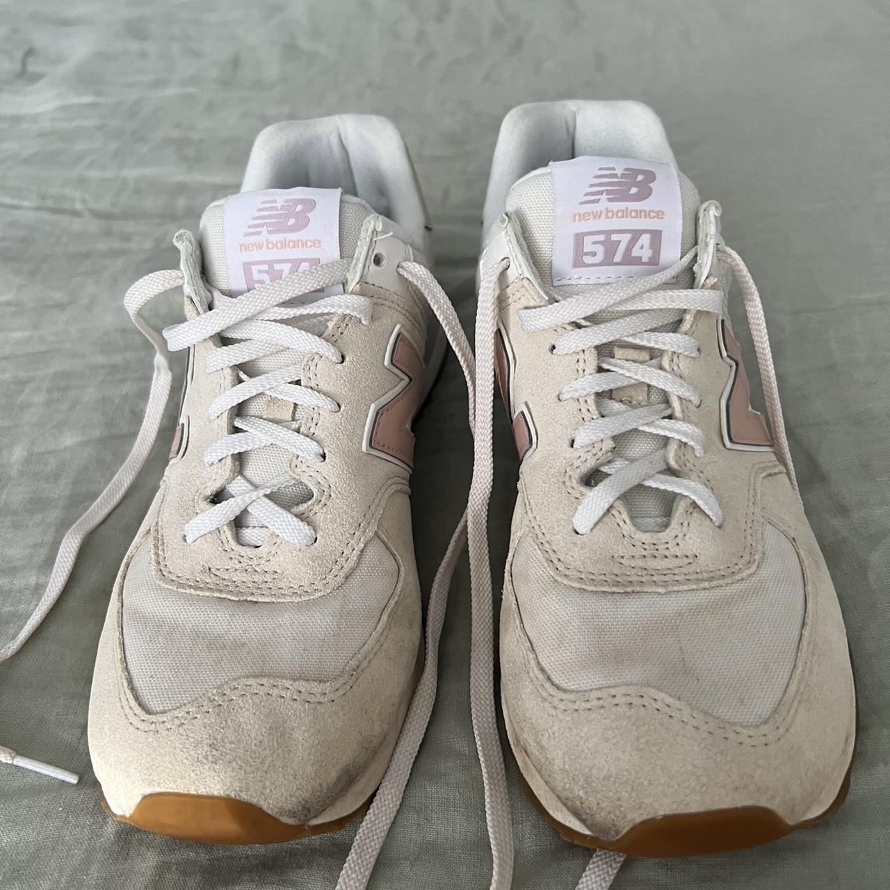 New Balance Women's White and Cream Trainers | Depop