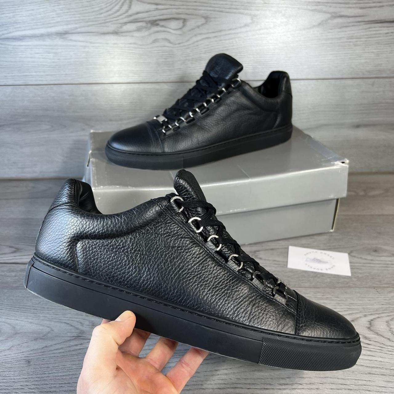 balenciaga arena low black