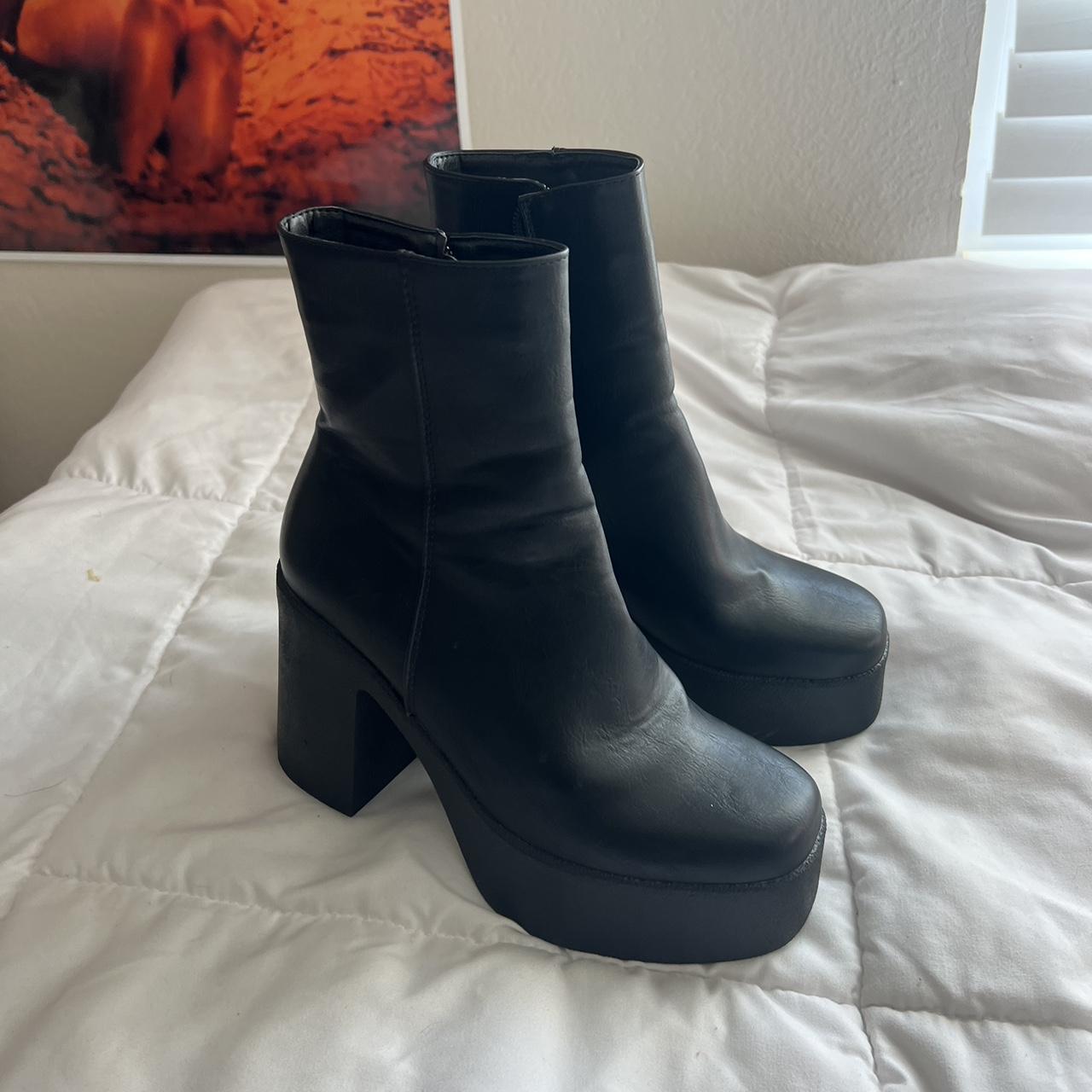 fake leather boots size 5.5 - Depop