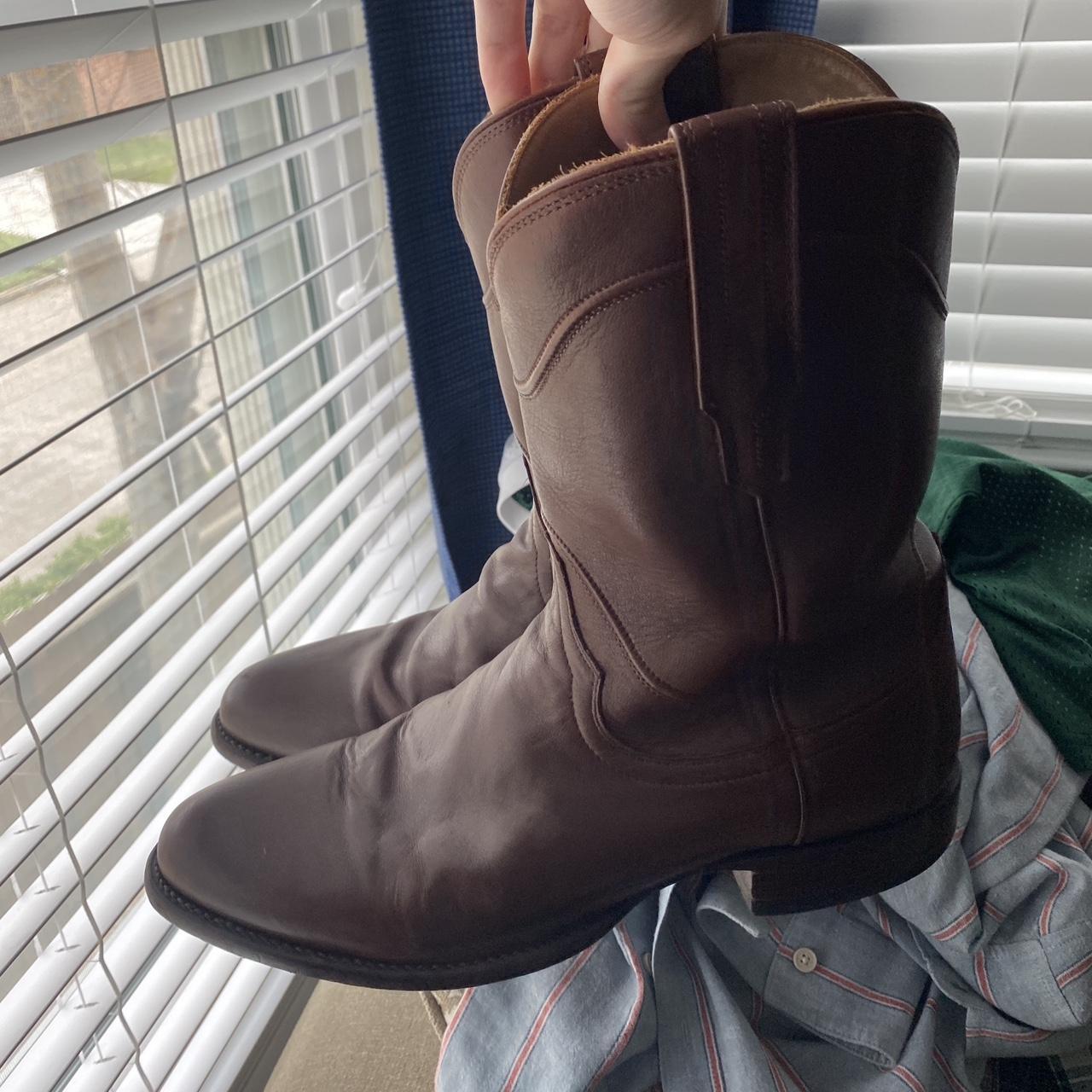 Tecova calf skin roper. - Depop