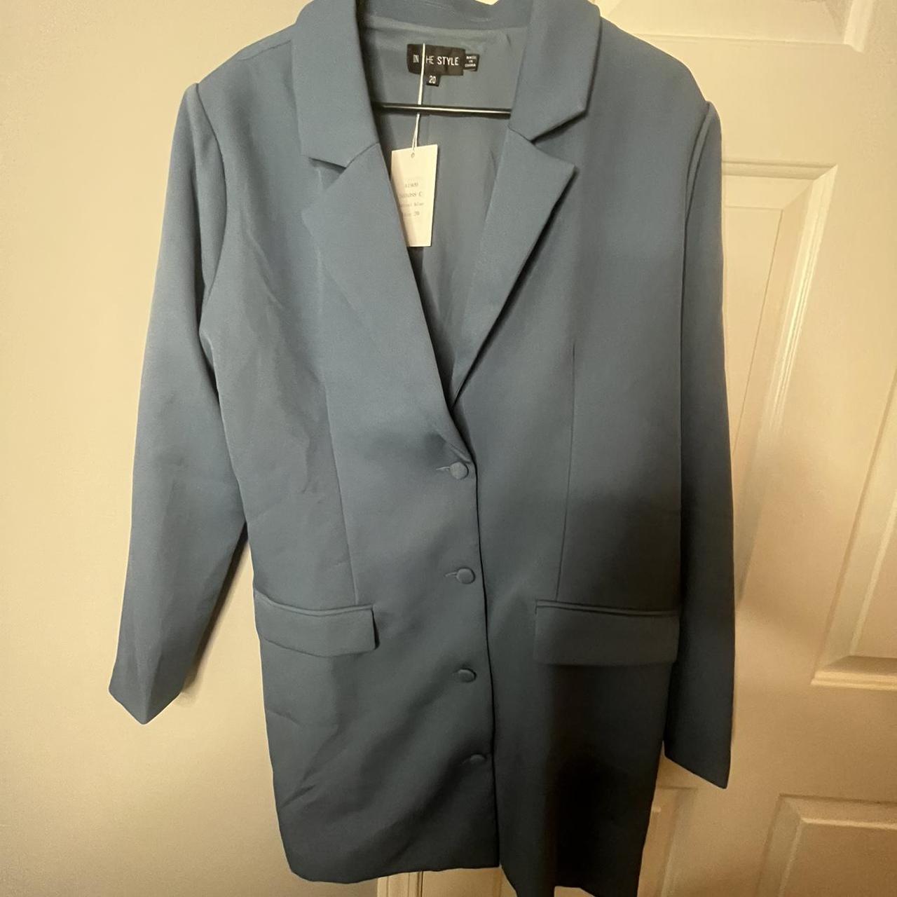 In The Style Curve Women's Blue Coat