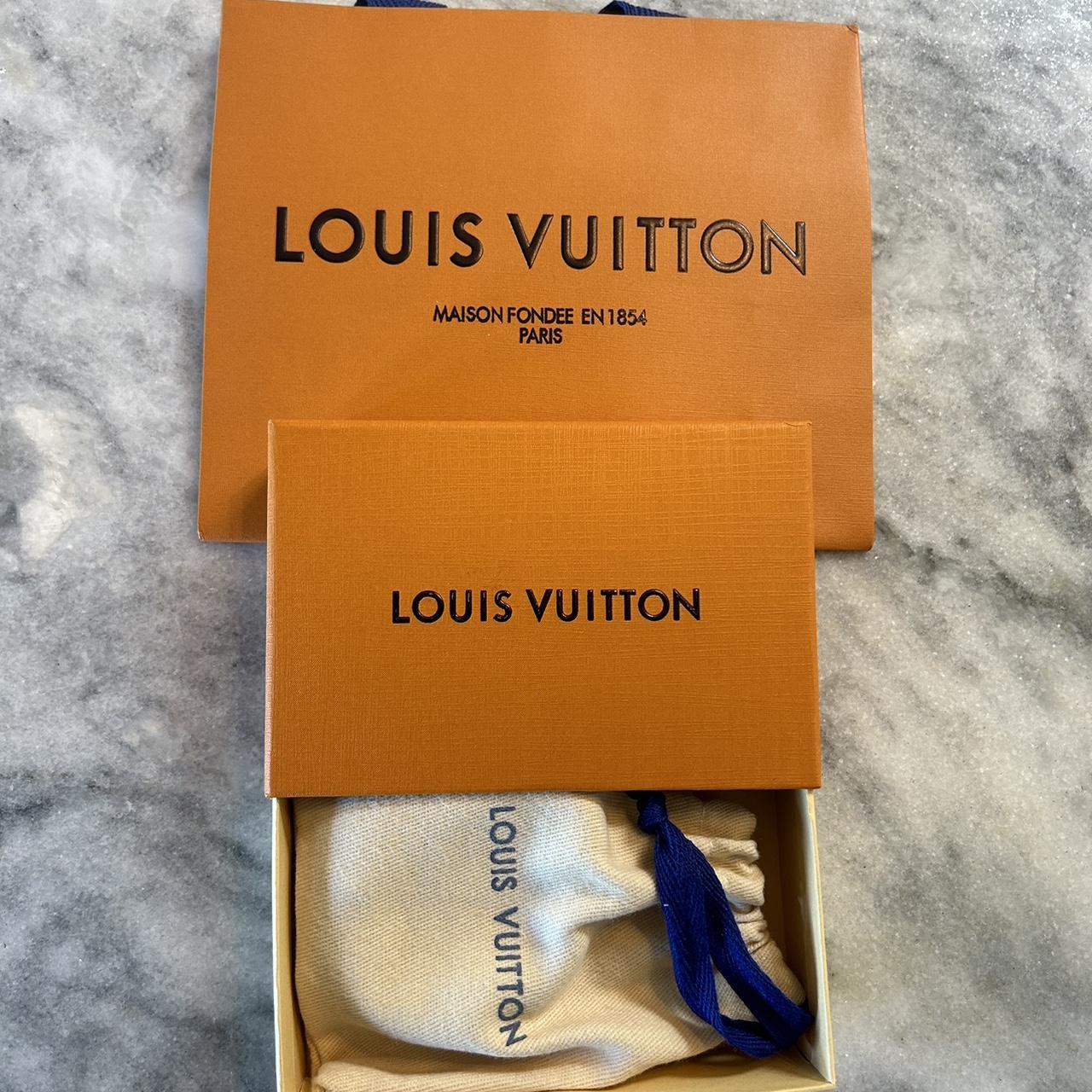 Louis Vuitton Digit bracelet Great condition RRP - Depop