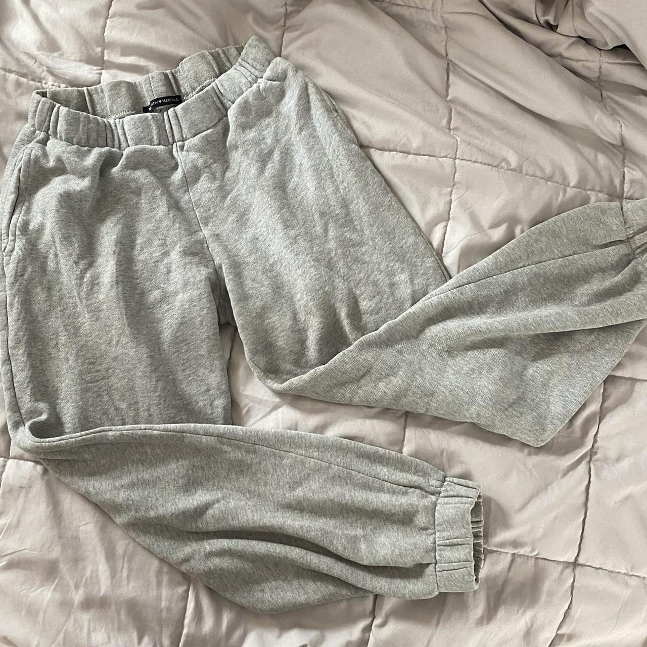 NWOT wild fable grey sweatpants so so cute just - Depop