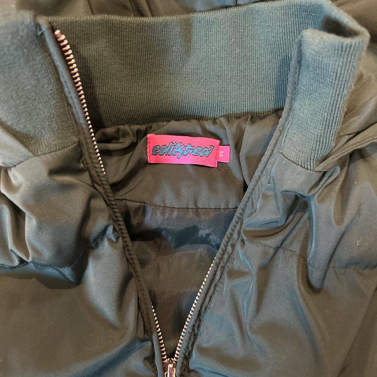 Edikted green puffer jacket - Depop