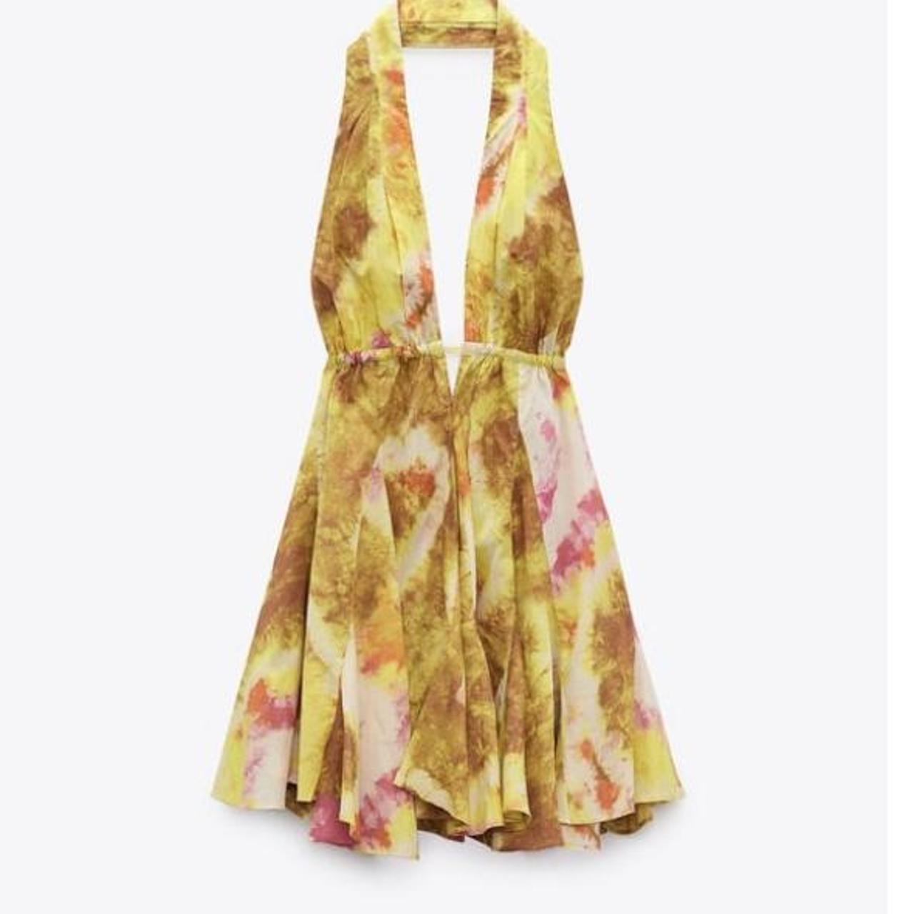 zara dress nwt. only worn once for pictures! Depop