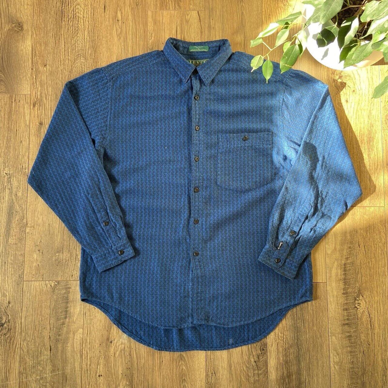 Vintage Levi’s Shirt 80s Size L Blue Heavy Knit... - Depop