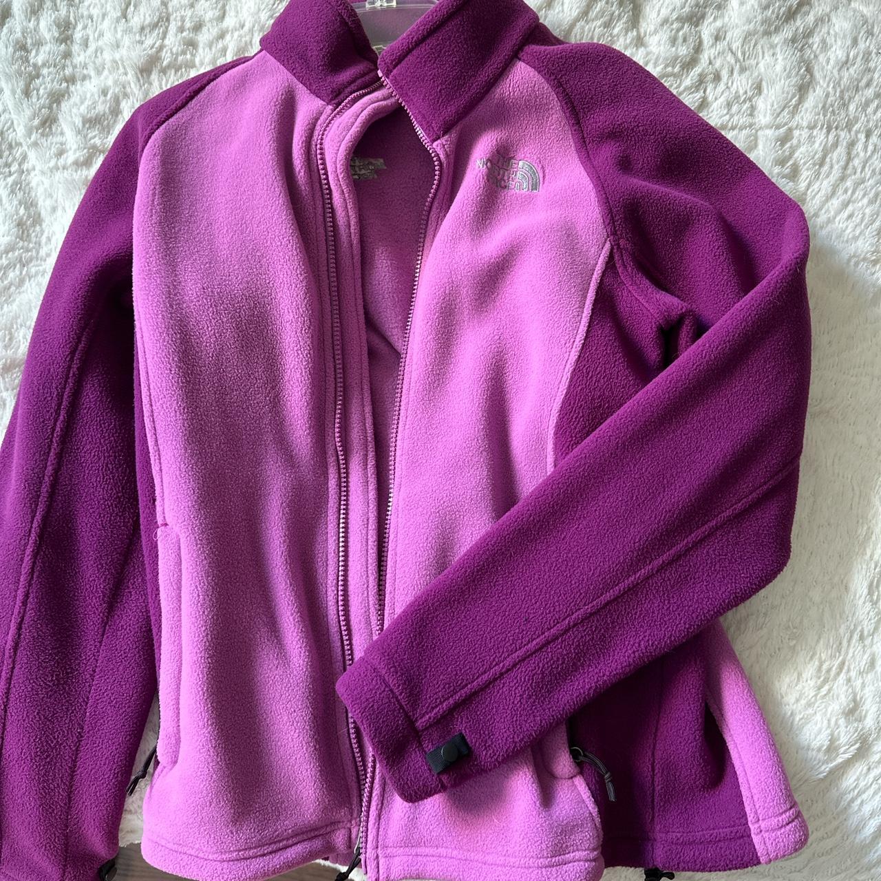 Small north face fleece Depop