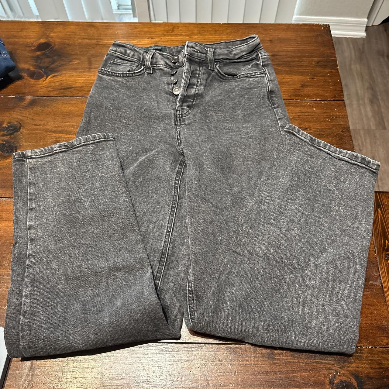 item listed by mackenzzie1234