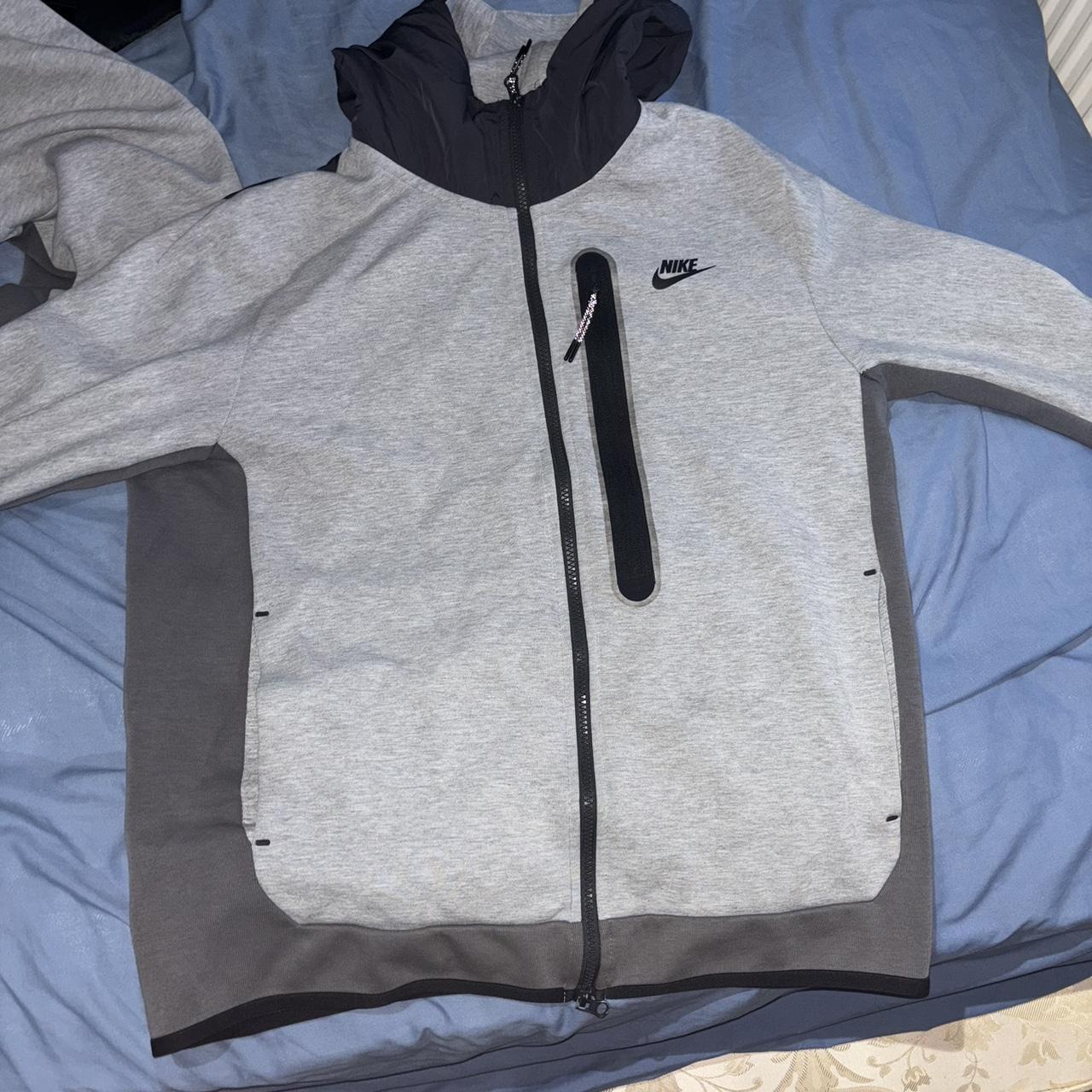 mens nike tech grey