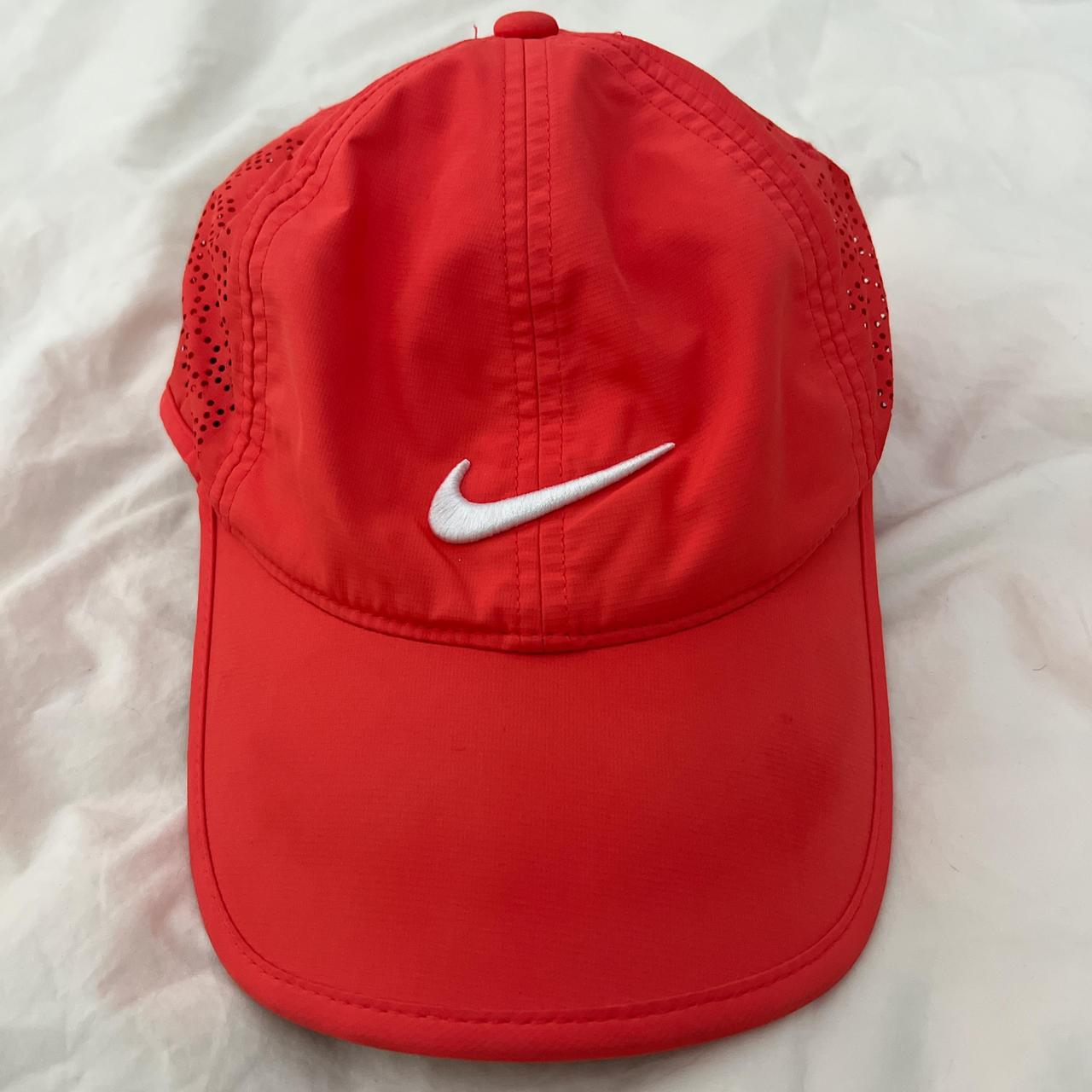 Coral nike hat hotsell