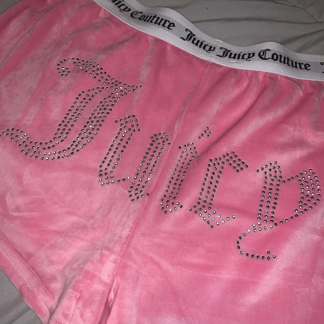 Juicy Couture Women's Silver and Pink Shorts (4)