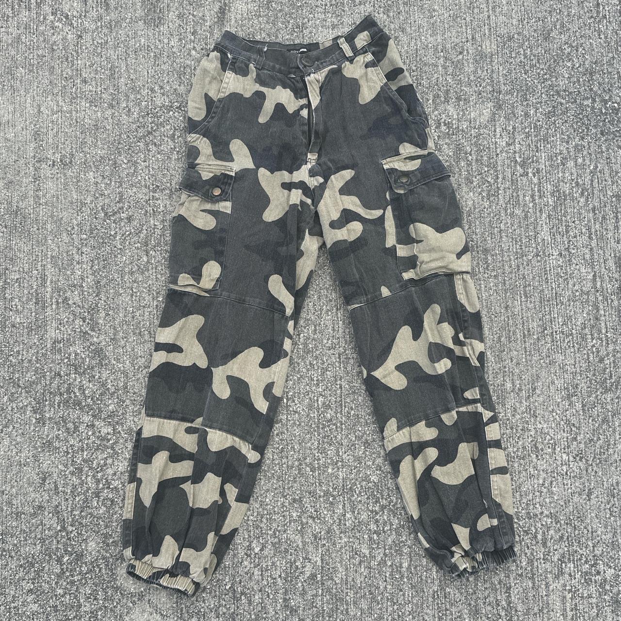 item listed by lousydcloset