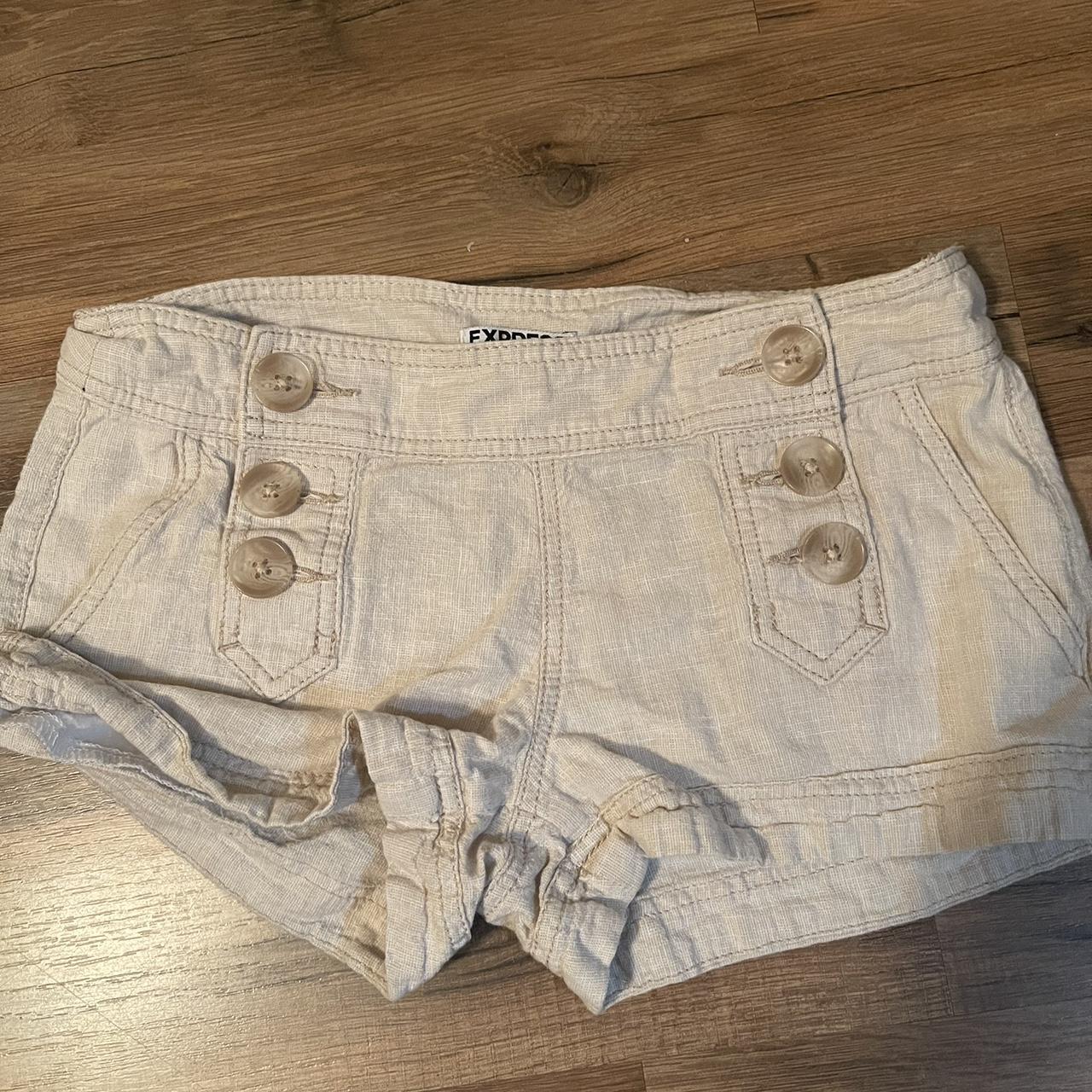 Express Women's Shorts Depop