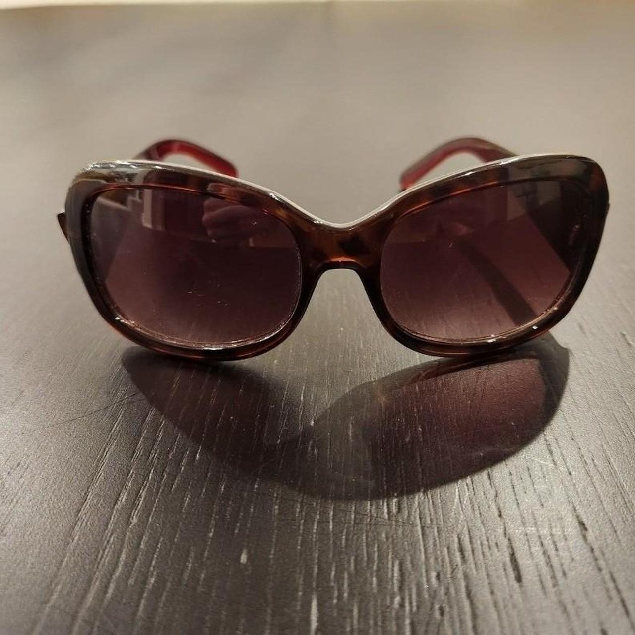 Liz Claiborne Sunglasses Depop