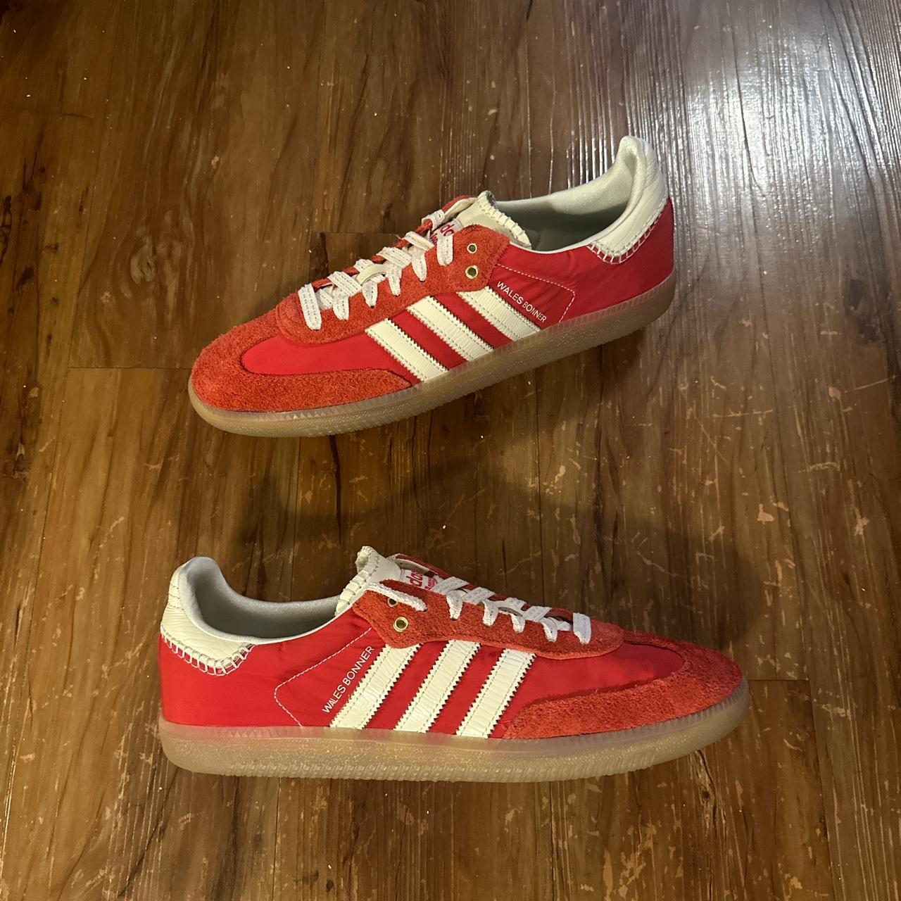 human race holi pink glow