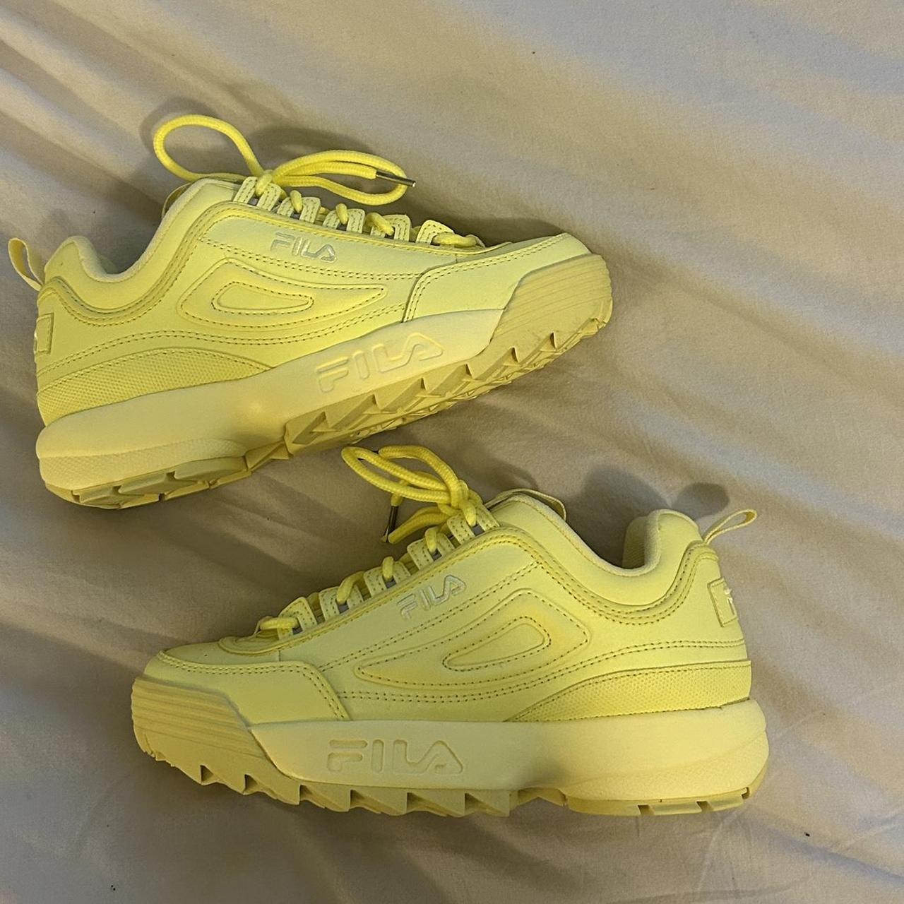 Fila trainers outlet womens yellow