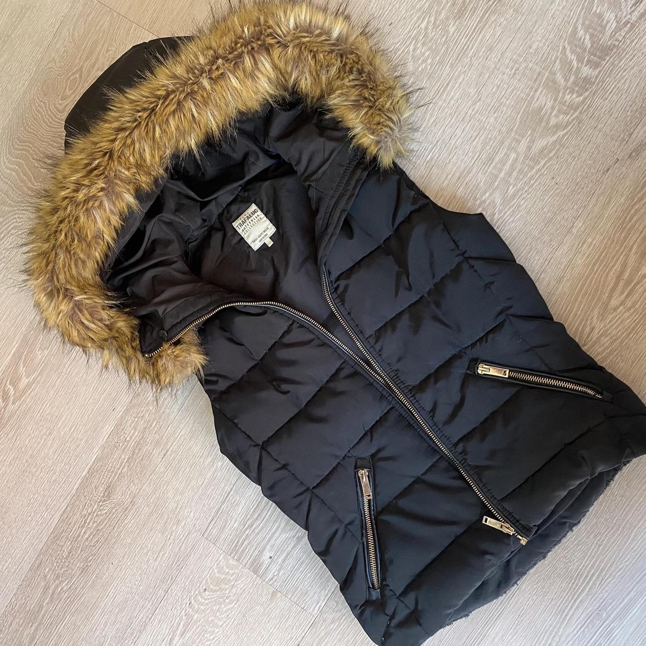 Zara Trafaluc Puffer Gilet with a Fluffy Hood, Size... - Depop