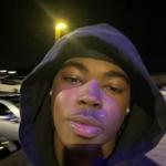quez223's profile picture