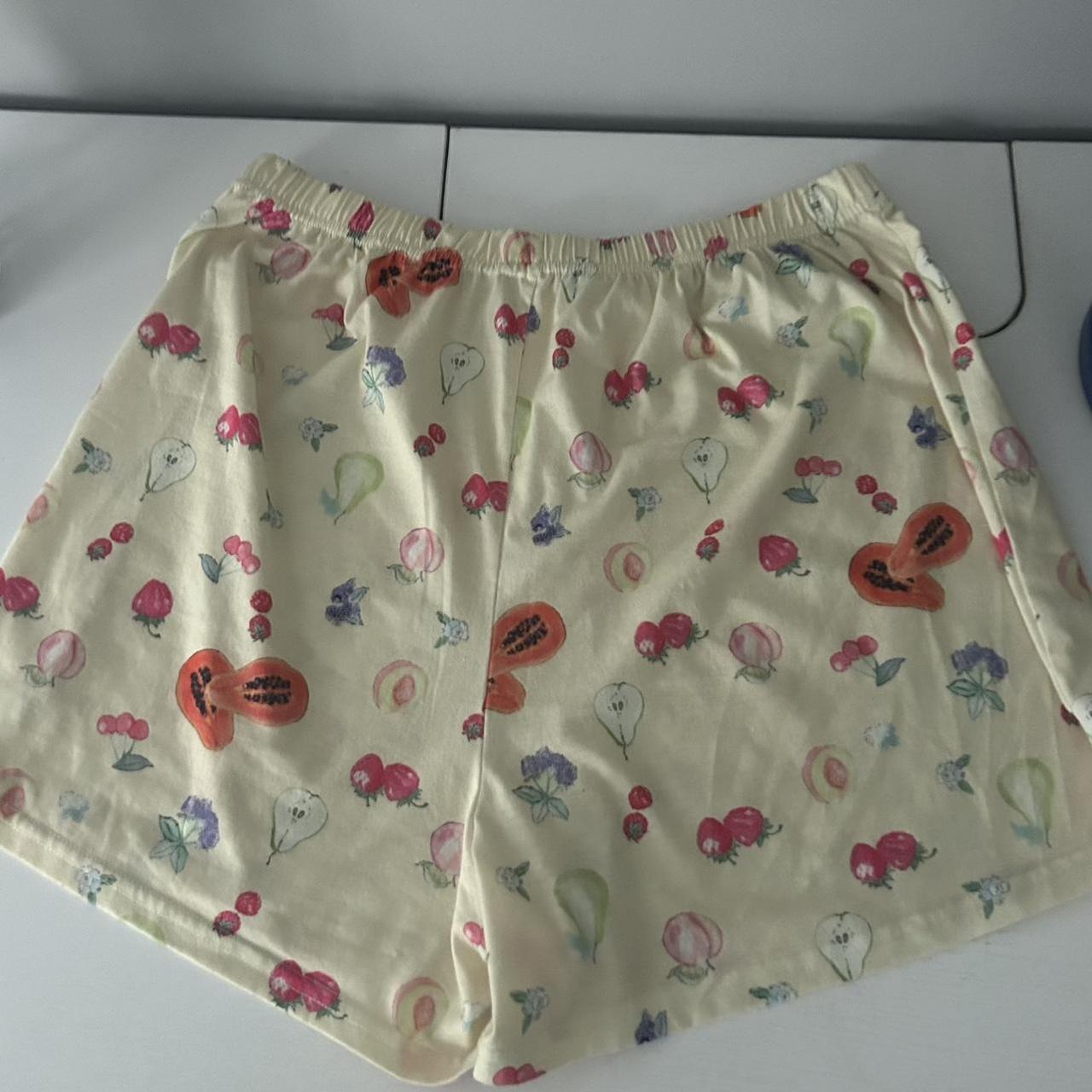 Djerf avenue - from Amazon but is the same one, so... - Depop