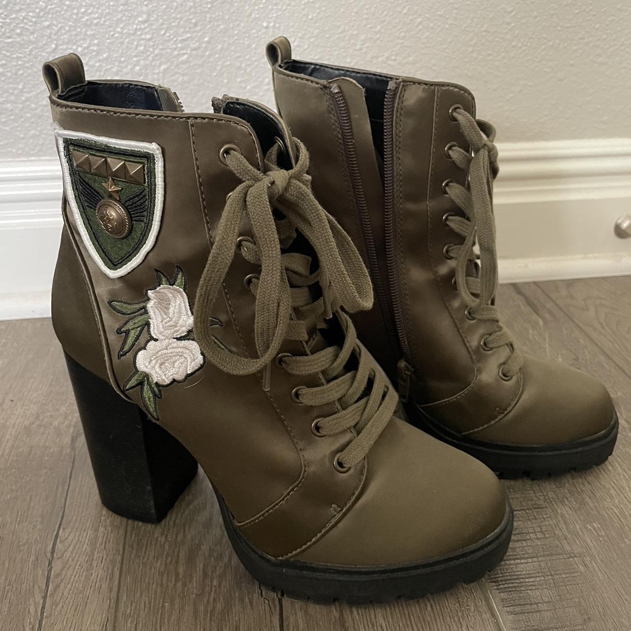 Steve madden clearance green boots