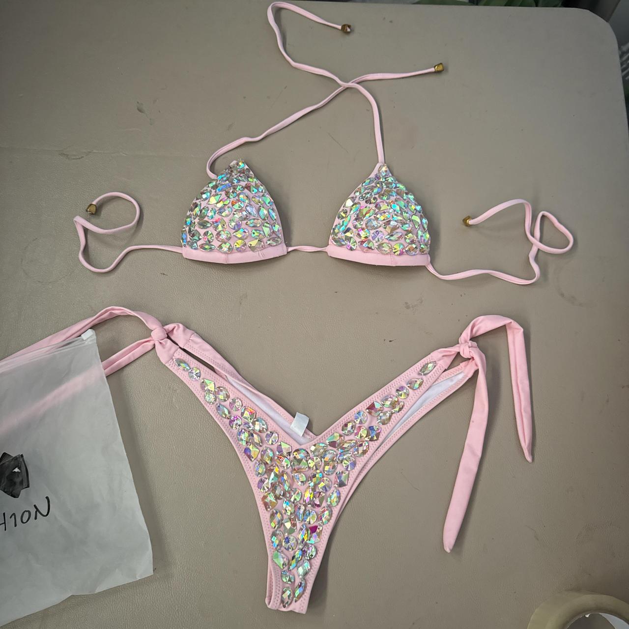 item listed by kendallv7