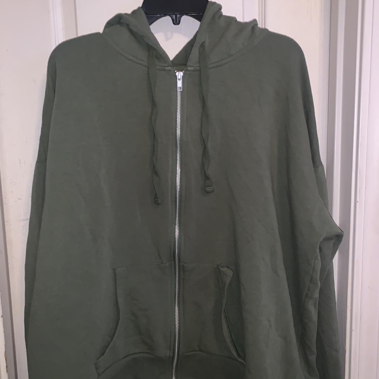 Time and Tru Women's Green Jacket Depop