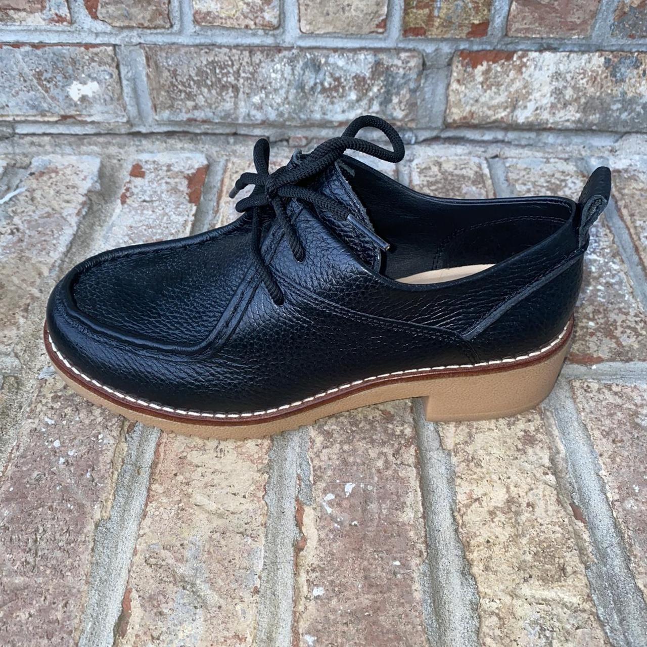 clarks oxford heels