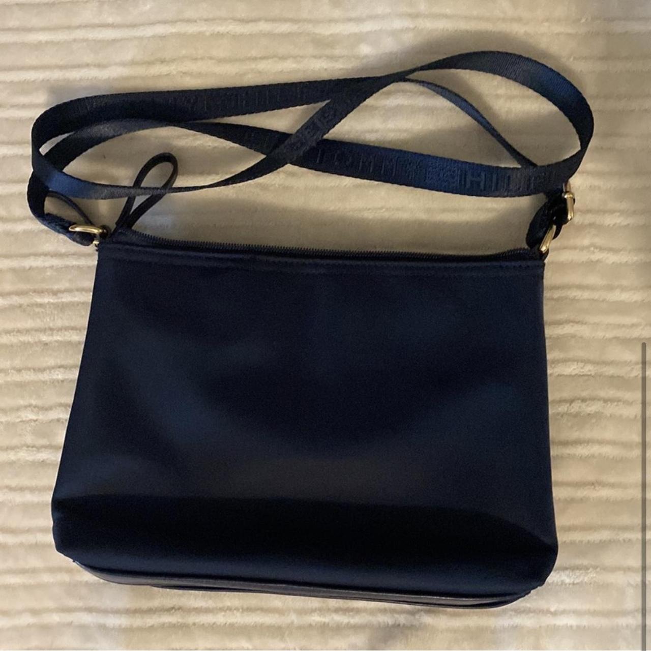 Navy blue Tommy Hilfiger crossbody bag - Depop