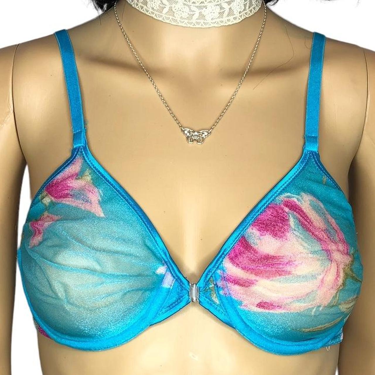 Warners The Naked Truth Sheer Underwire Bra This... - Depop