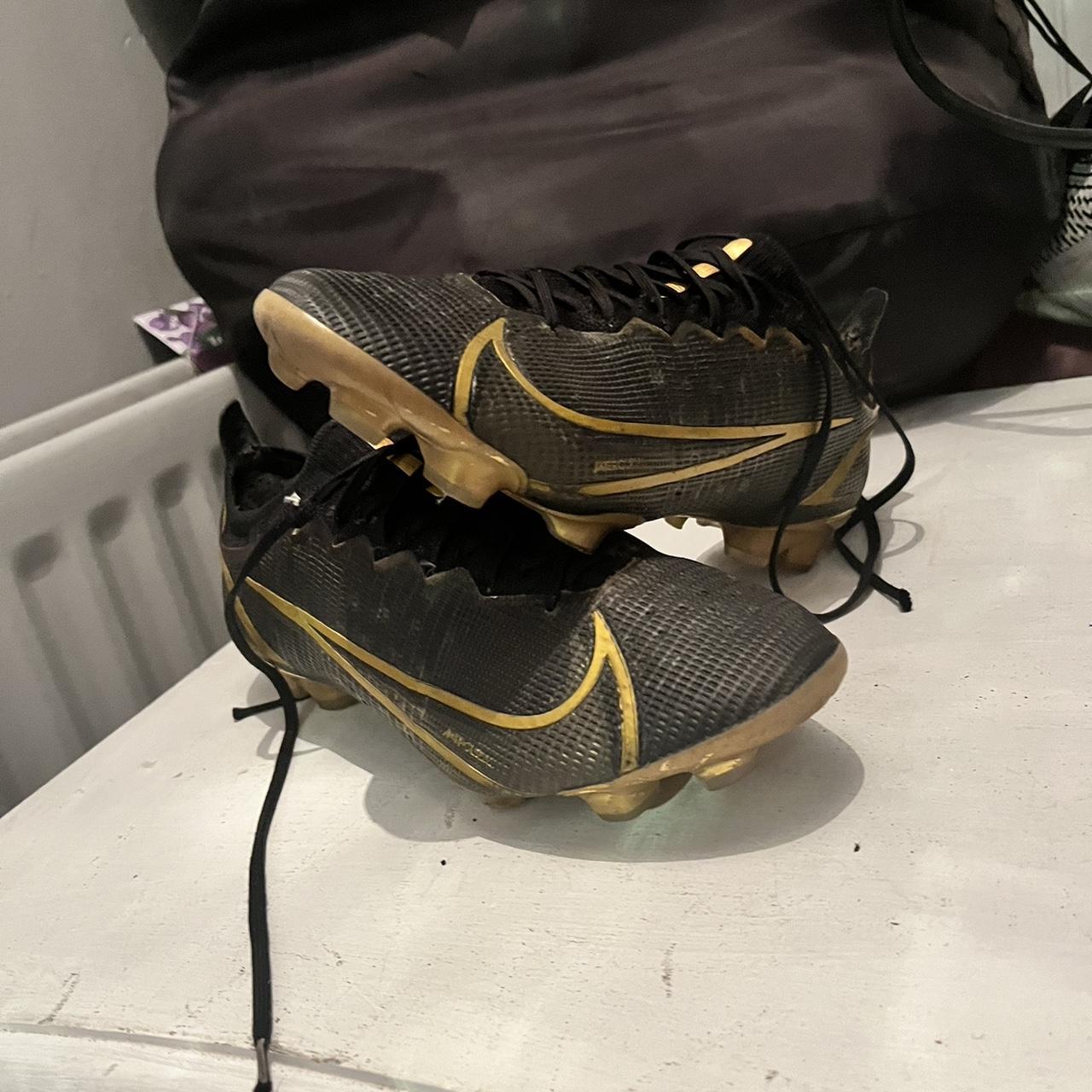 nike boots vapor