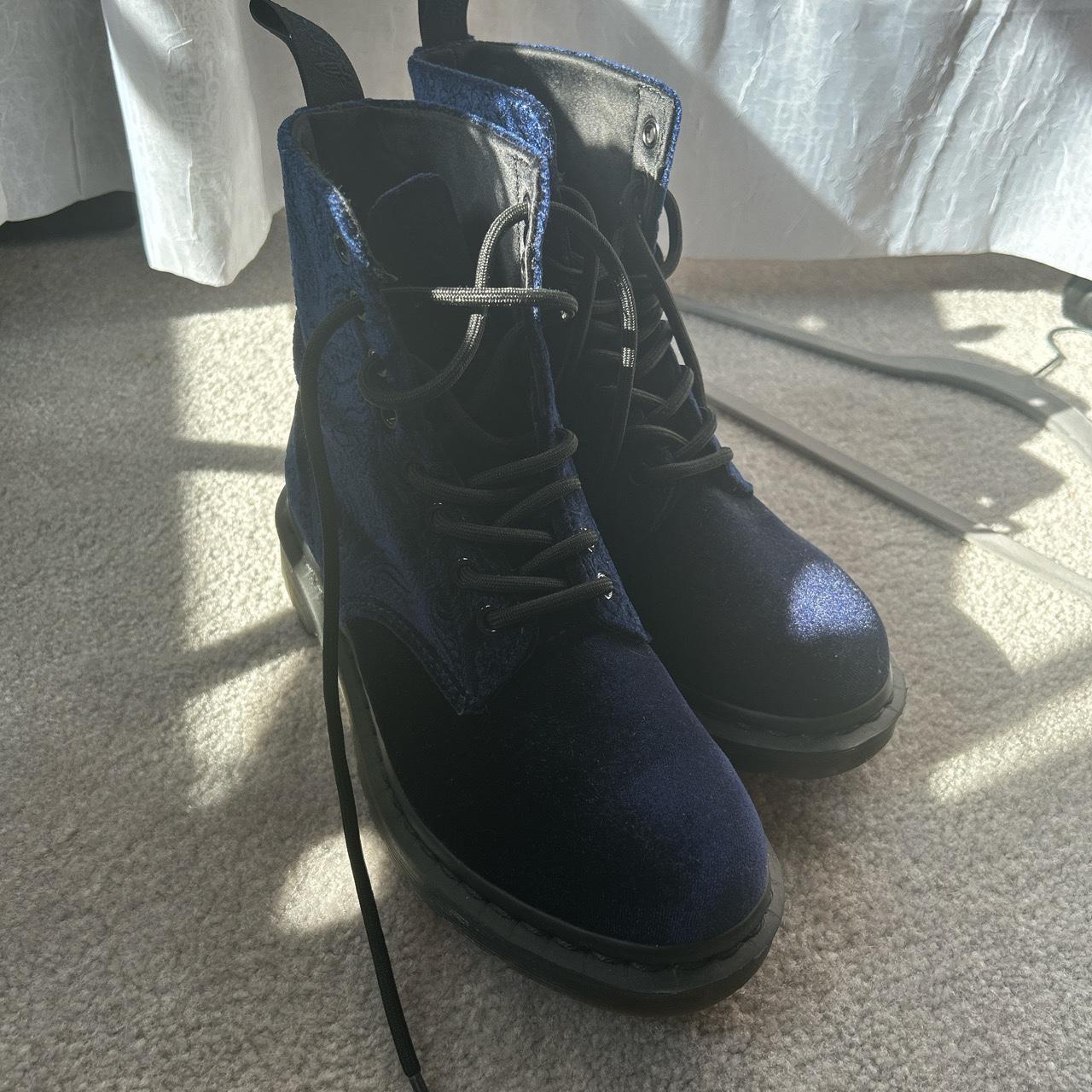 Dr martens cheap blue velvet boots