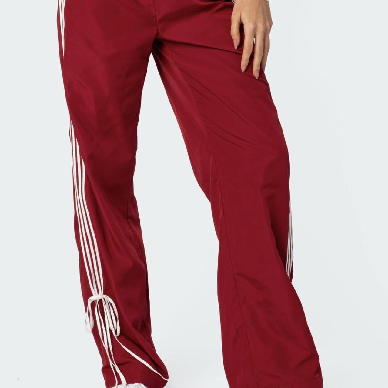 item listed by ellaschachter