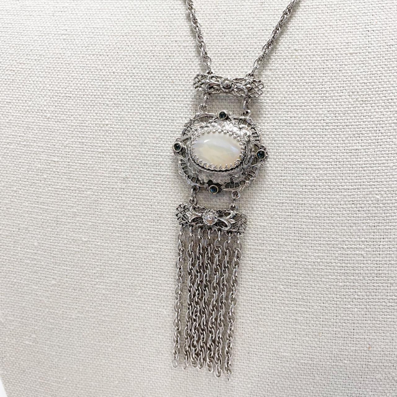 Vintage Whiting & Davis Mother outlet of Pearl Pendant Tassel Necklace