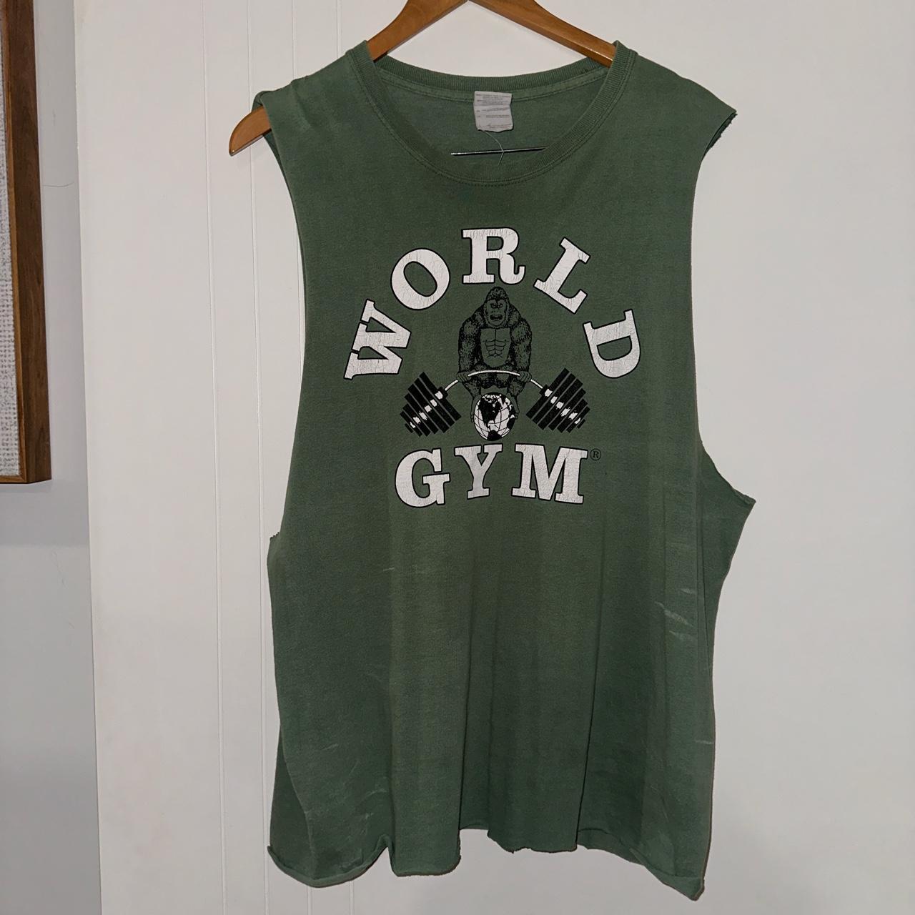 World Gym Vintage Logo Gym T-Shirt - Black  Bodybuilding clothing,  Bodybuilding t shirts, Gym wear