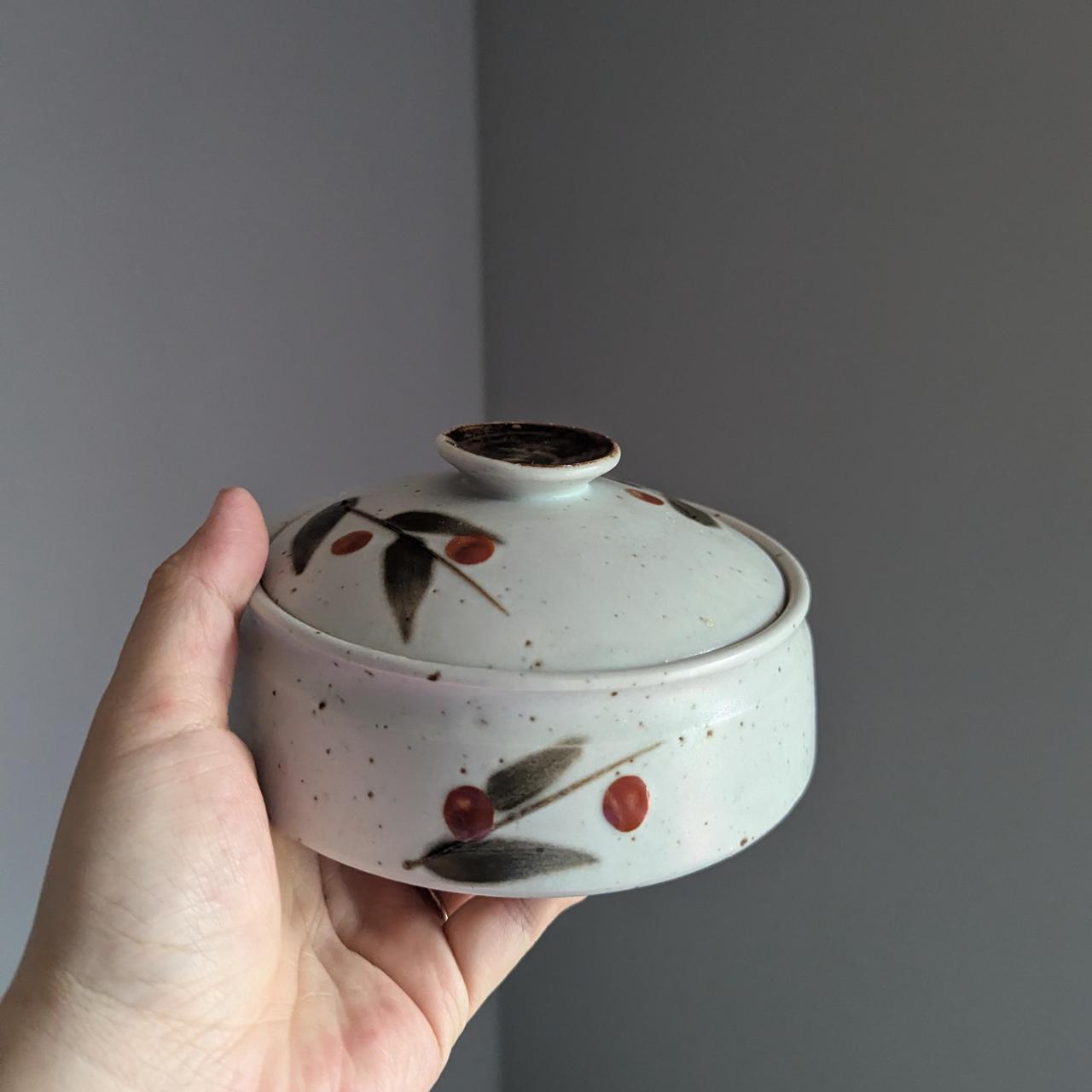 item listed by wenthriftedit