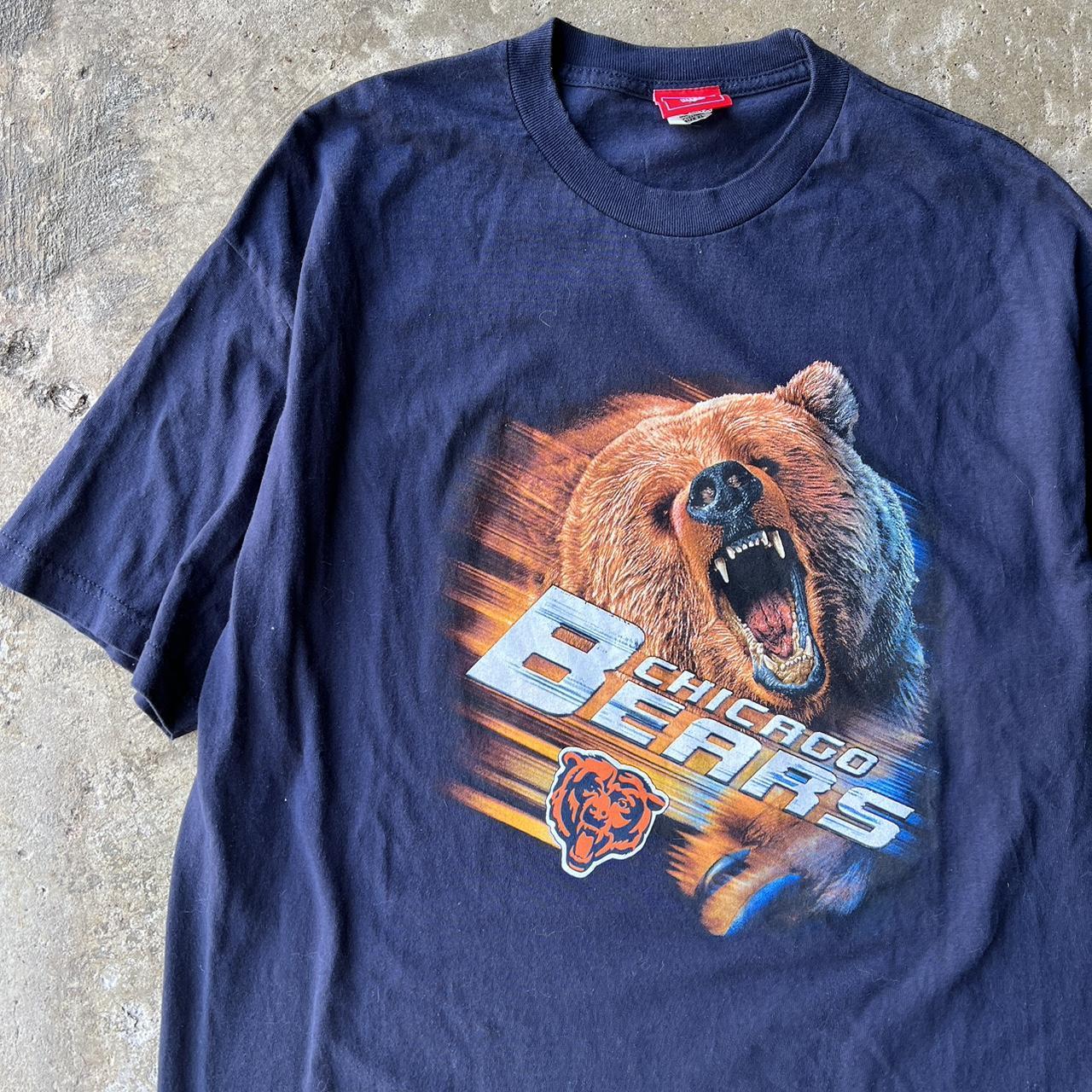 Vintage Chicago Bears tee (Has stains on the - Depop