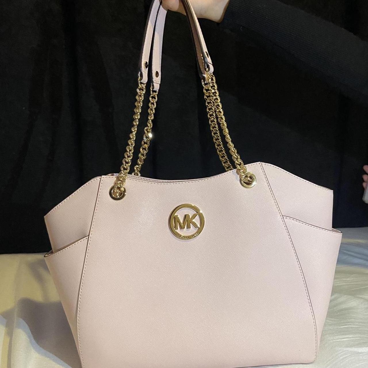 Michael kors large hot sale makeup bag