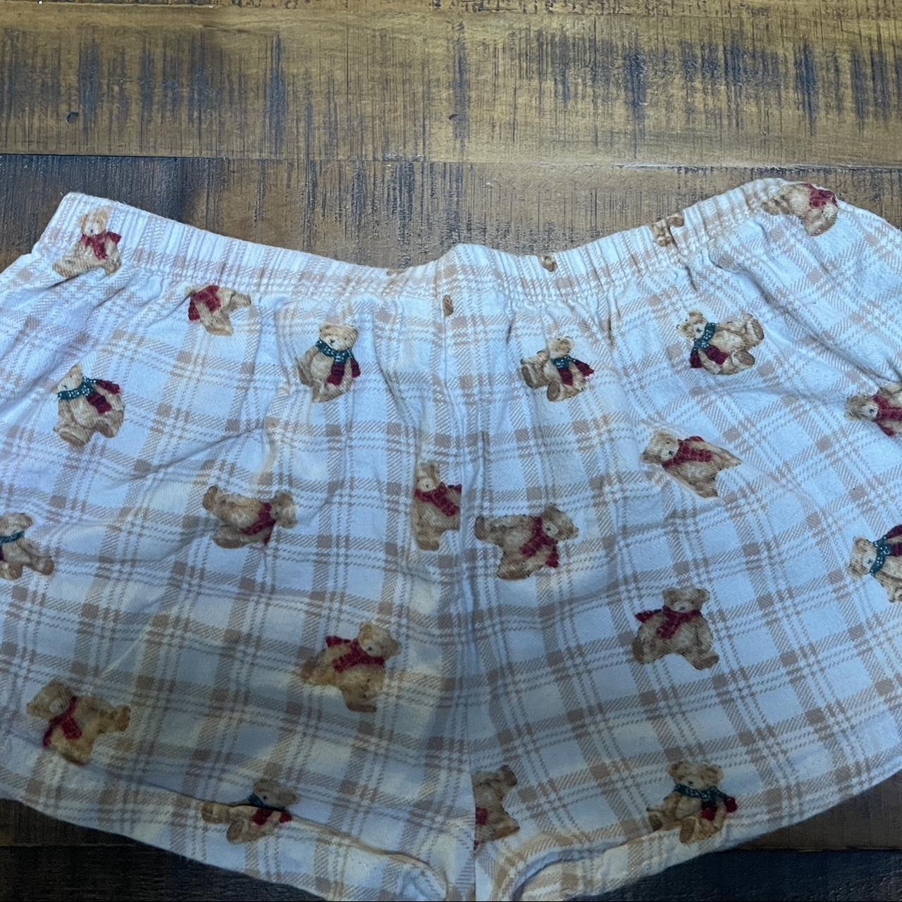 Apple Women's Shorts (2)