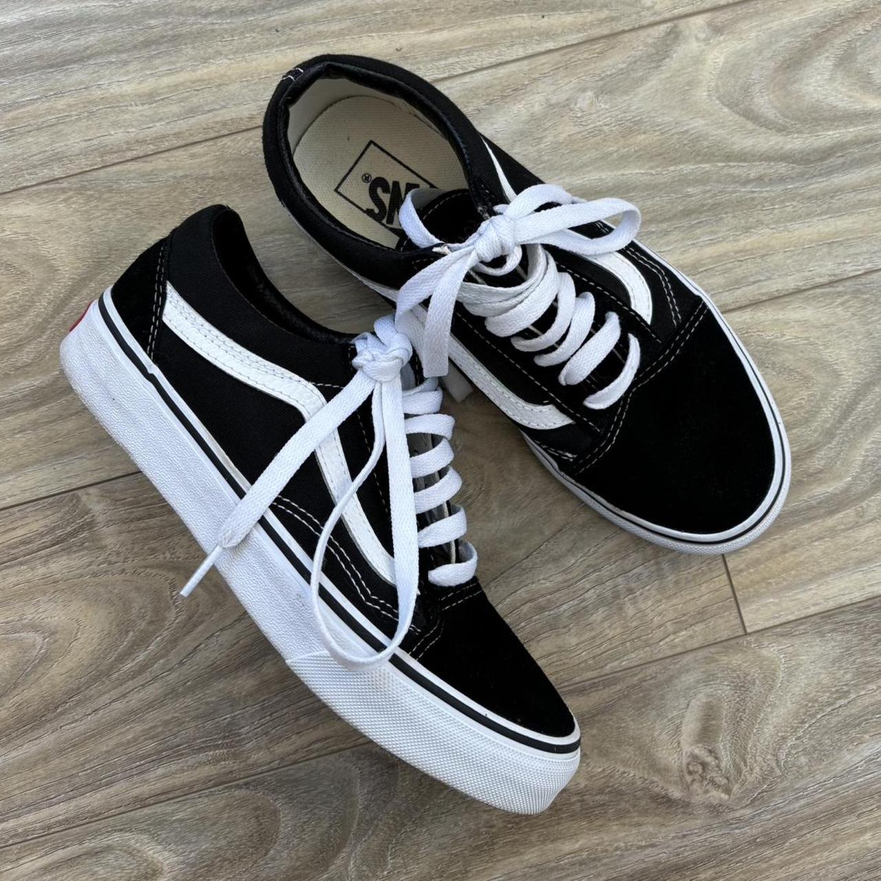 Vans old skool on sale iconic