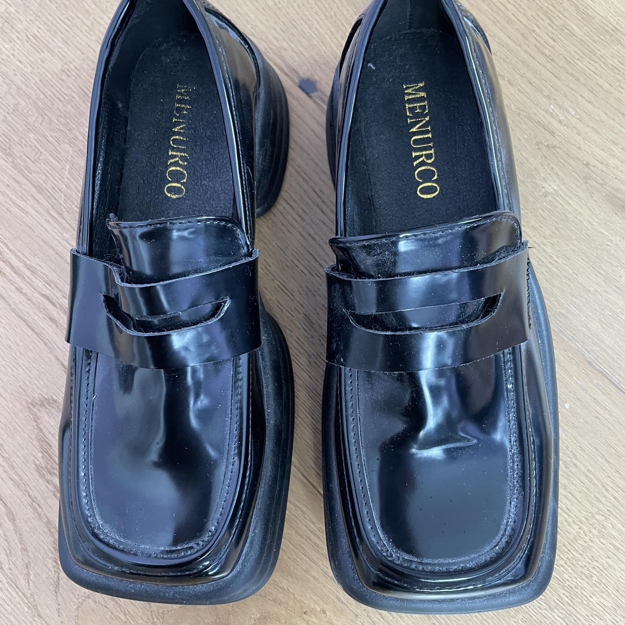 Women's Black Loafers Depop