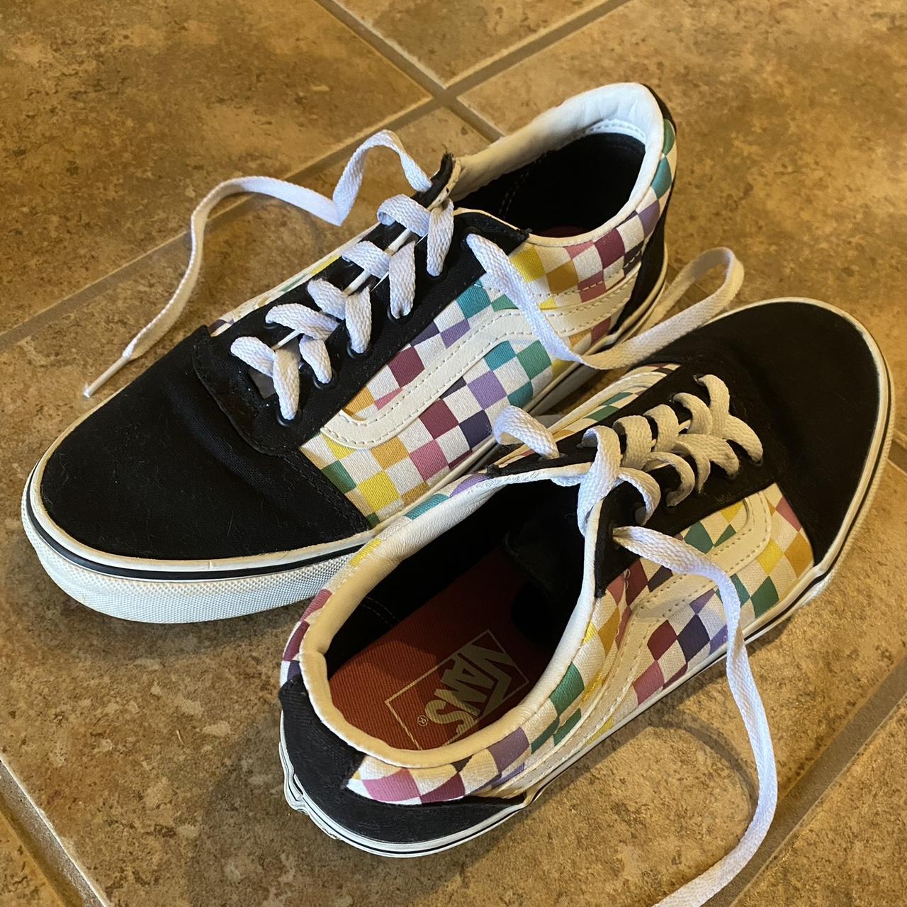 Rainbow checkered vans size 5 hotsell