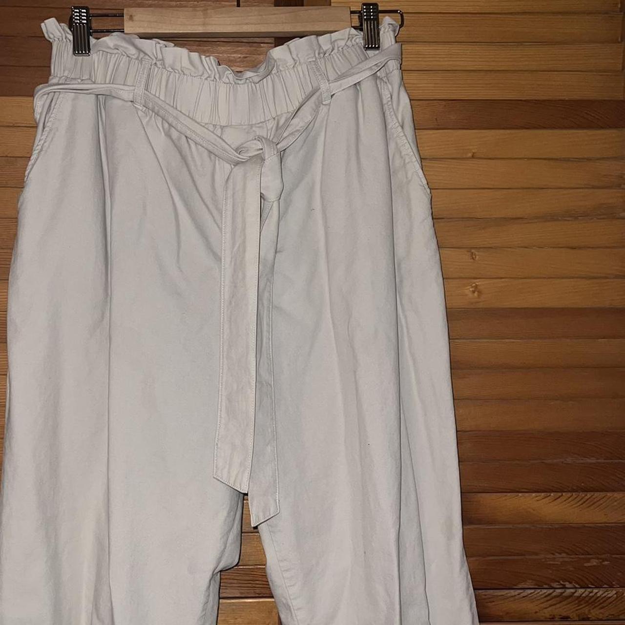 Hollister paper bag pants hotsell