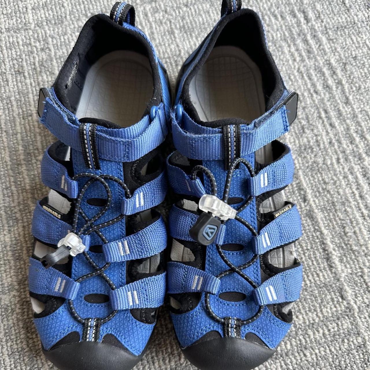 Women’s size Keen sandals, wore only a couple