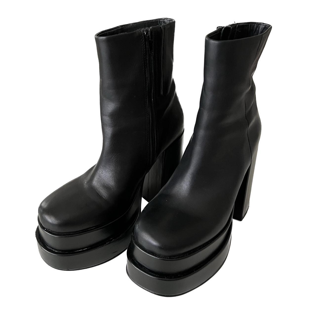 steve madden cobra heels